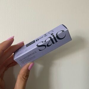 Saie Glossybounce Hydrating Lip Oil in Play NIB